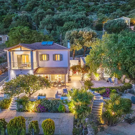 Levanta Agia Efimia Ayia Evfimia Kefalonia *