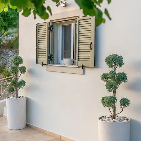 Levanta Agia Efimia Ayia Evfimia Kefalonia فيلة *